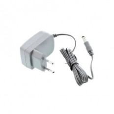 Зарядний пристрій (адаптер) для акумуляторного пилососу Electrolux 4055183695
